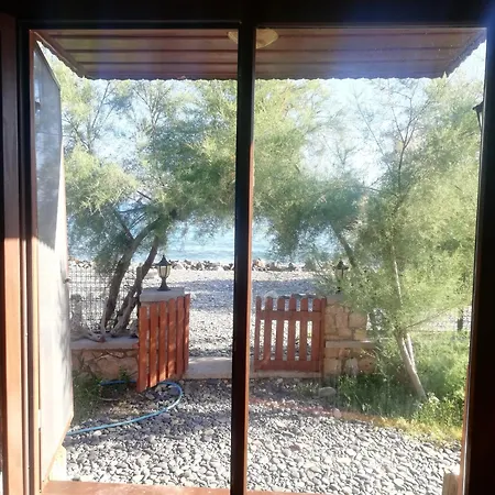 بيت للعطل Bungalaov Evleri - Verandali Ev - Karaburun - Izmir Yeniliman