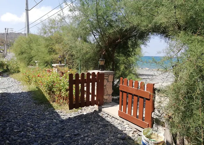 Bungalaov Evleri - Verandali Ev - Karaburun - Izmir Дом отдыха *